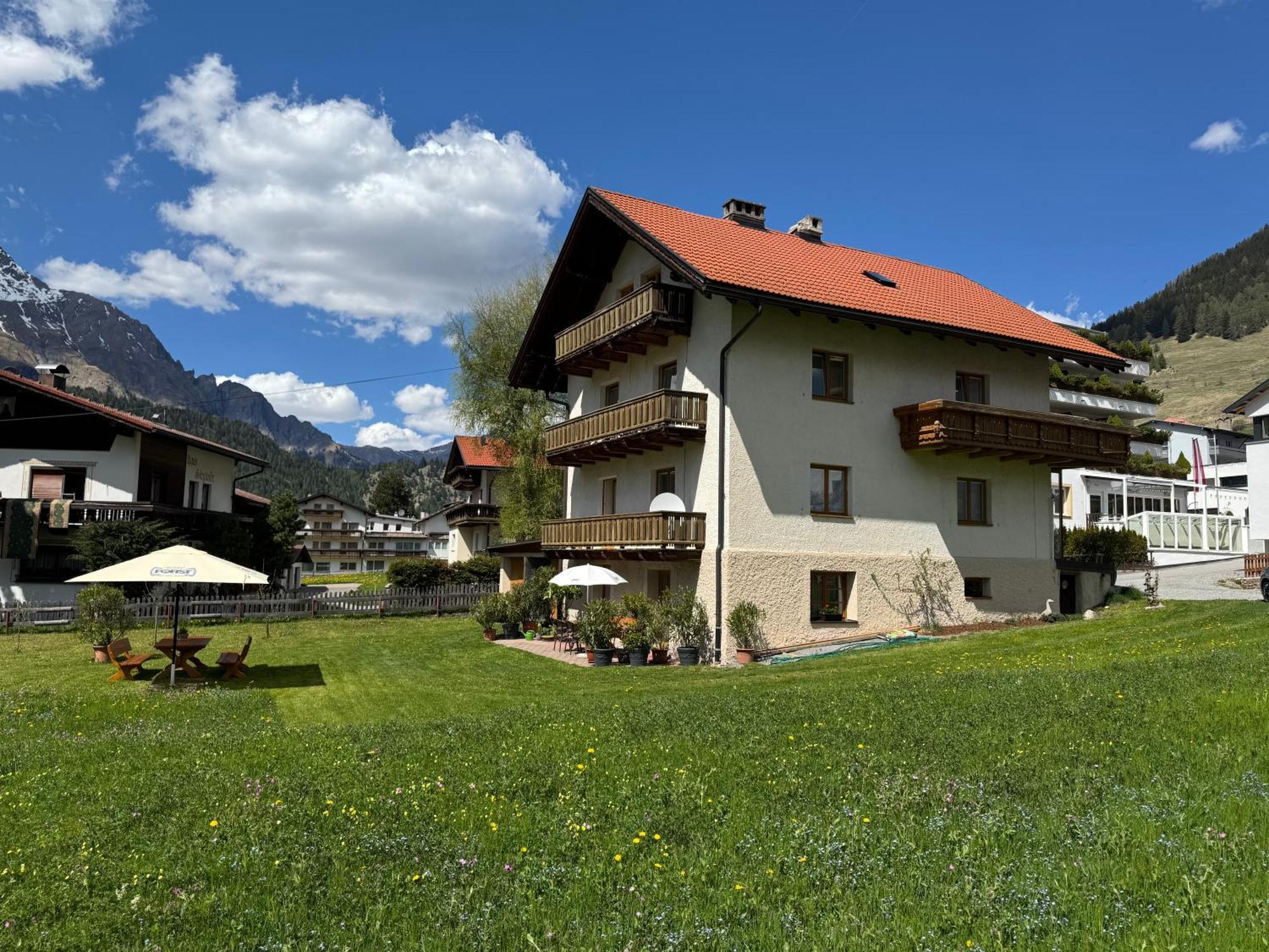 Hirschstube Nauders Panzió Kültér fotó